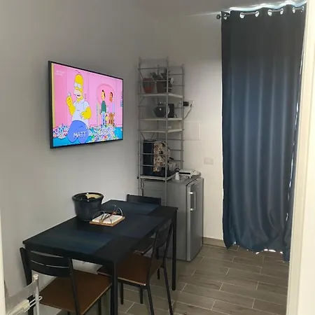 Giomartrooms Nocleg ze śniadaniem 3*