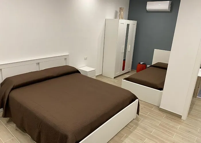 Giomartrooms فندق مبيت وإفطار