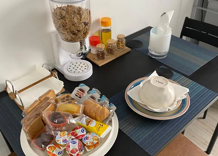 فندق مبيت وإفطار Giomartrooms 3*